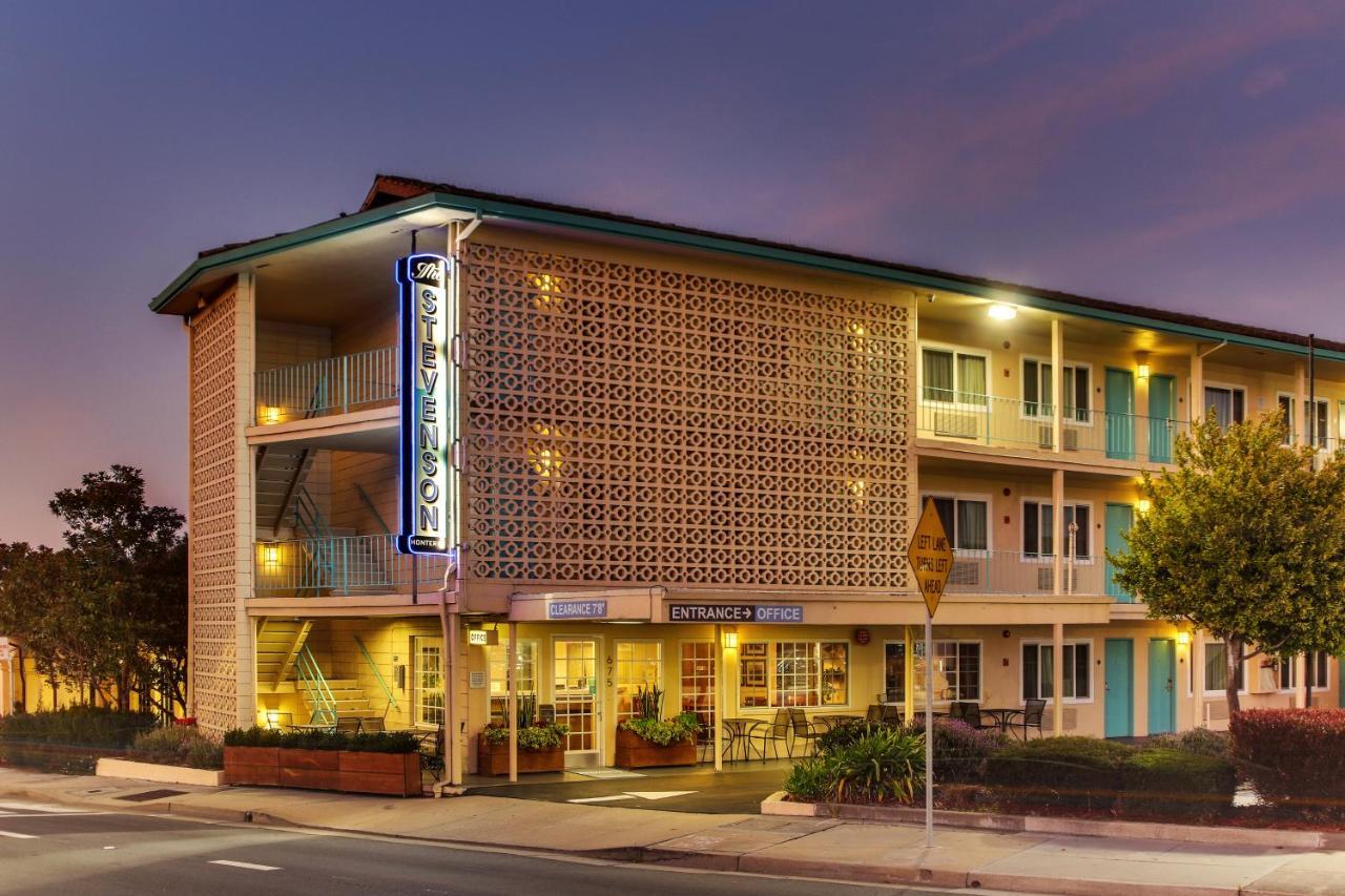 The Stevenson Monterey Motel Eksteriør bilde
